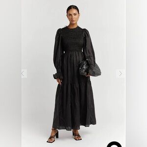 NWOT DISSH Jorja Linen Black Maxi Dress Long Sleeve Open Back Size XS/S